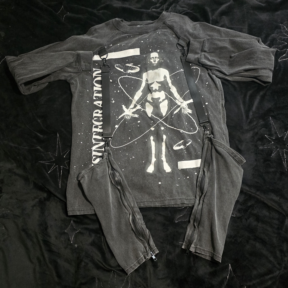 Darker Wavs Reverb Disintegration Unisex Graphic Tee